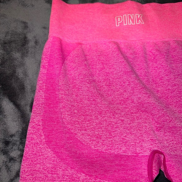 Victoria’s Secret PINK Seamless Workout Shortie Size Large - Picture 6 of 9